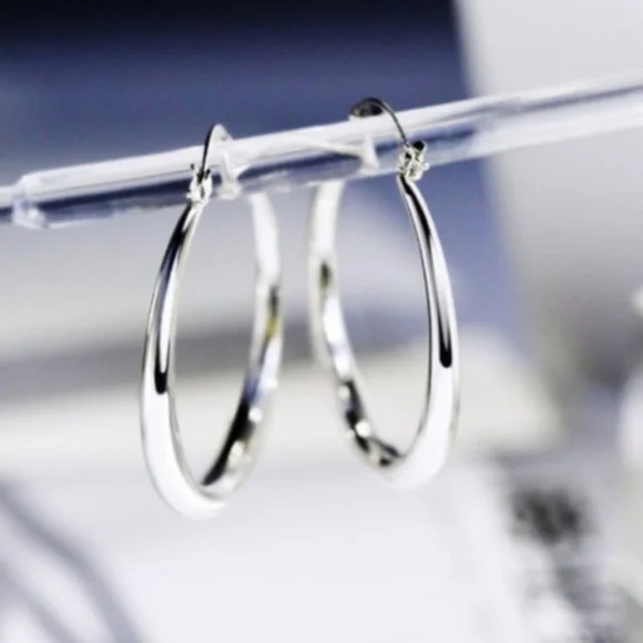 NEW 18K White Gold Plated 1.5” Round Hoop Earrings - Picture 2 of 3